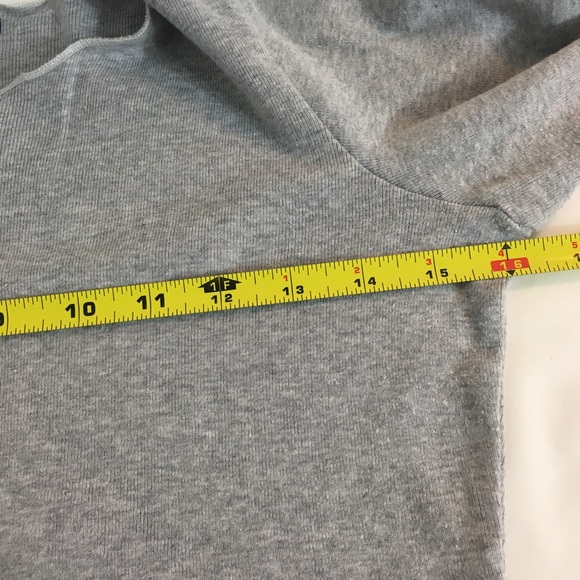 Brandy Melville Wynn top in Gray - Picture 11 of 12